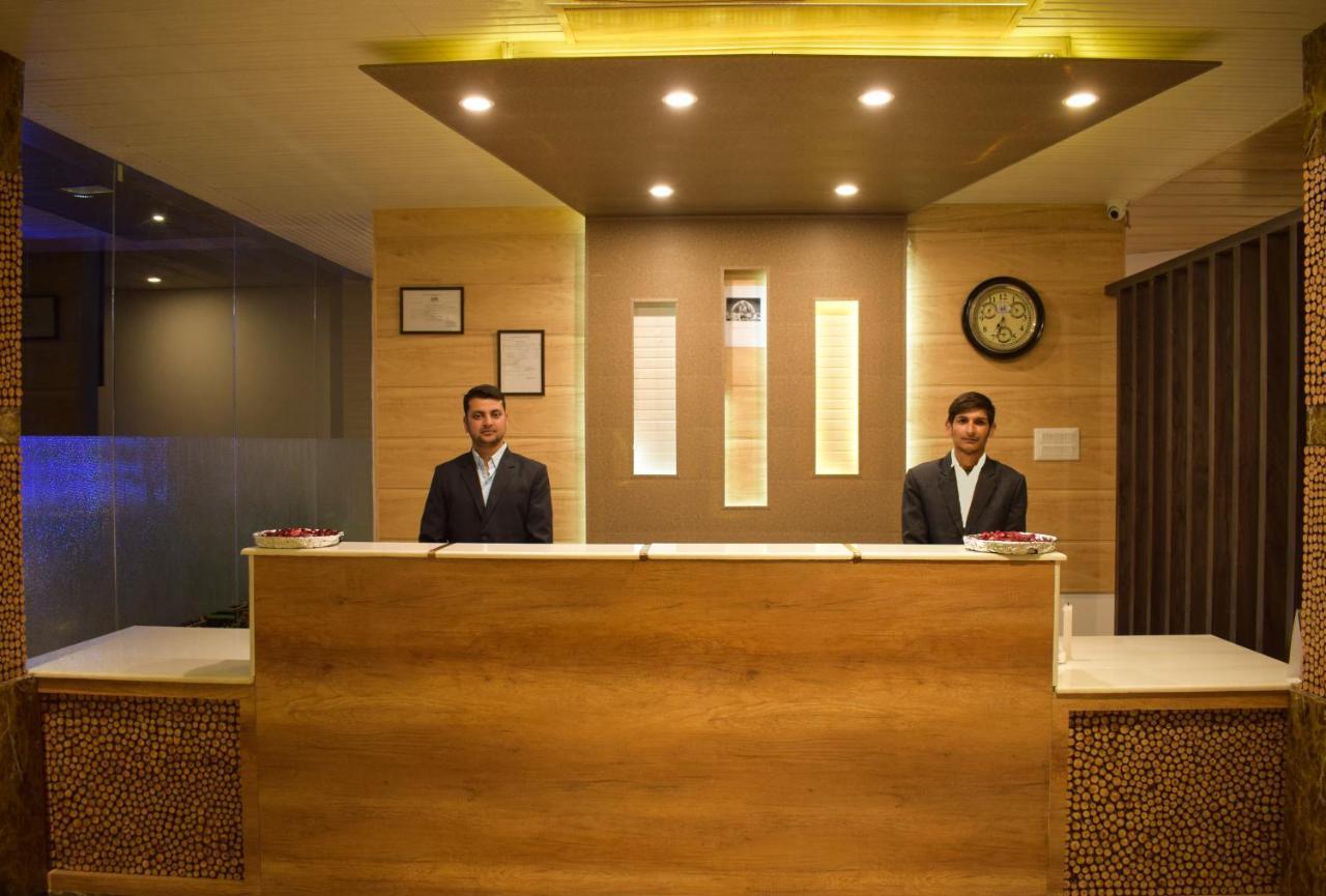 Aachman Nature Valley Resort, Mashobra Shimla Eksteriør billede
